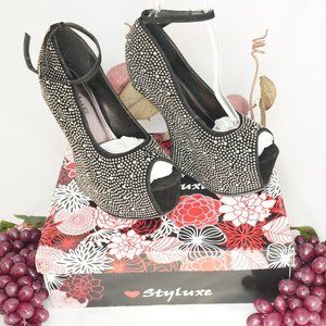 STYLUXE Express-08 Black Gravity Heel Sz. 7